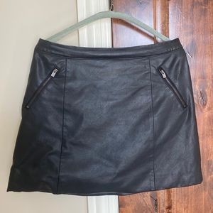 Hollister skirt